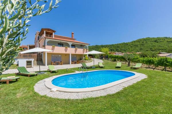 Holiday Home Brajdice