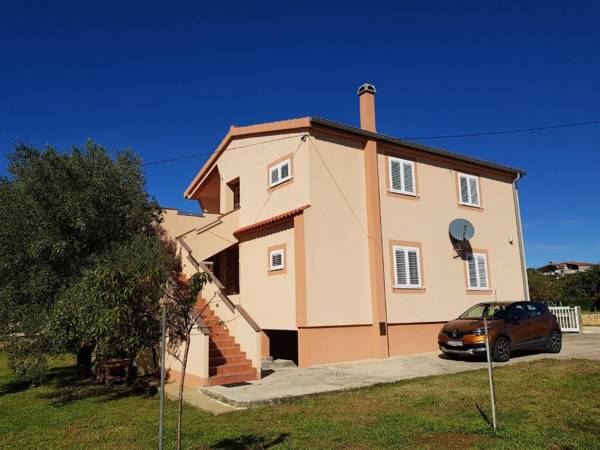 Apartments by the sea Vrsi - Mulo Zadar - 18914