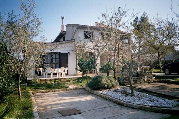 Apartments Katrina - free parking