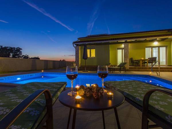 Brand new villa near Svetvincenat with private pools trampolines and fitness