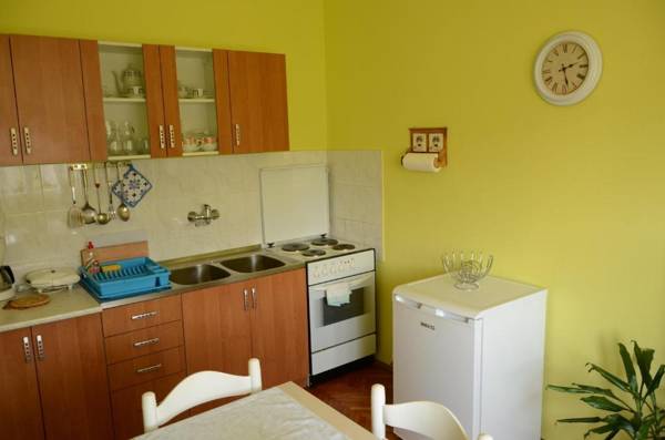 Apartment Miljenko- 150m from beach