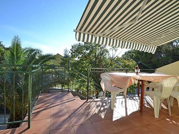 Apartments Velebit - 130m to sea