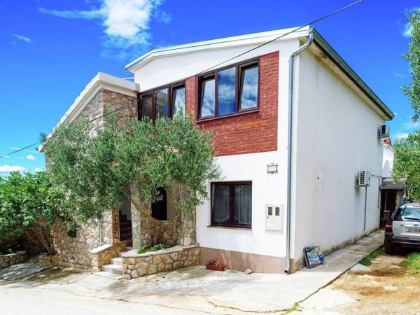 Apartment in Starigrad with Terrace Garden BBQ Parking