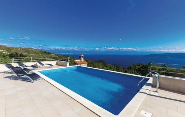 VillaBlu1 Doppelhaushälfte Seaview Pool Jacuzzi