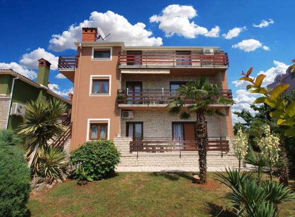 Aparments David 1376