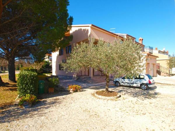 Apartment Josip 2011