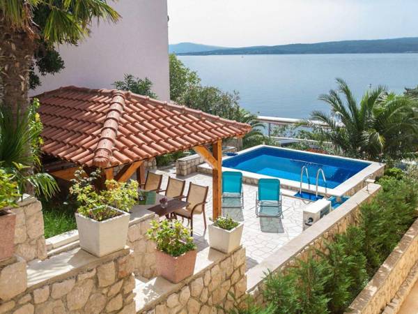 Modern Holiday Home in Dramalj with Sea View