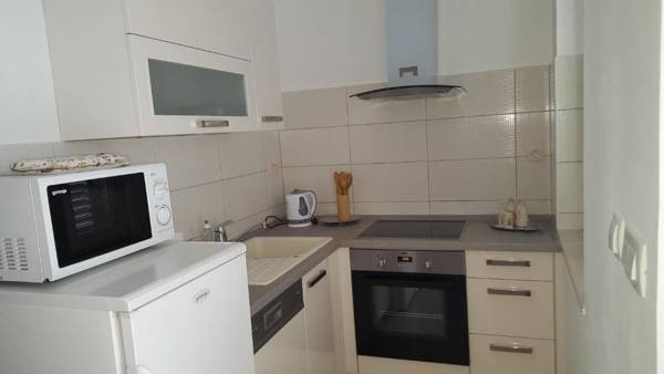 Apartments Mateljan 1715