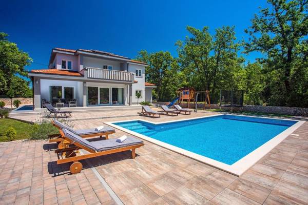 Villa Andrea with 5 bedrooms 50 sqm private pool a fun zone with PRO 9 Pool table outdoor playground