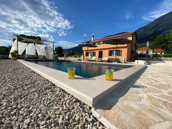 Holiday home Marty- with pool