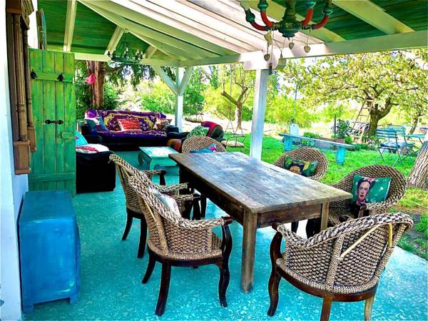 Bohemian weekendhouse at lake Balaton