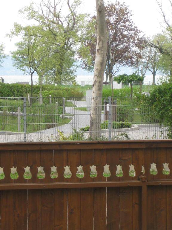 Rent a Scooter Vendégház