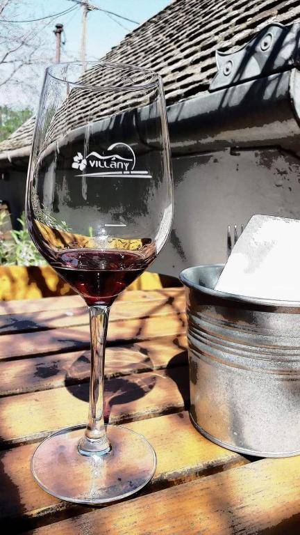 Borbarátok vendègház