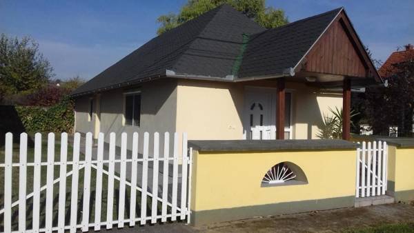 Dűlő Apartmanház