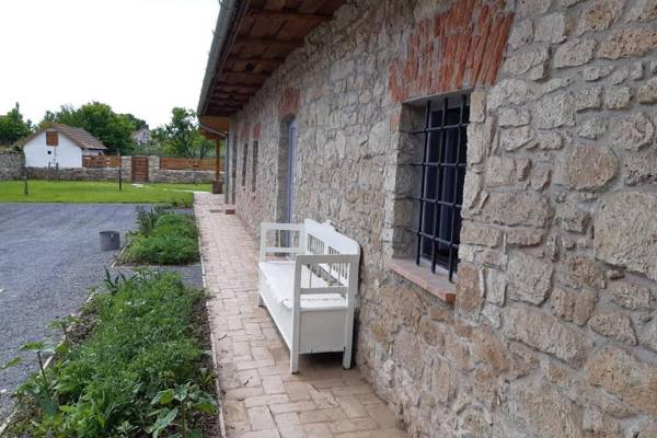 Myrtus Borbár és Vendégház