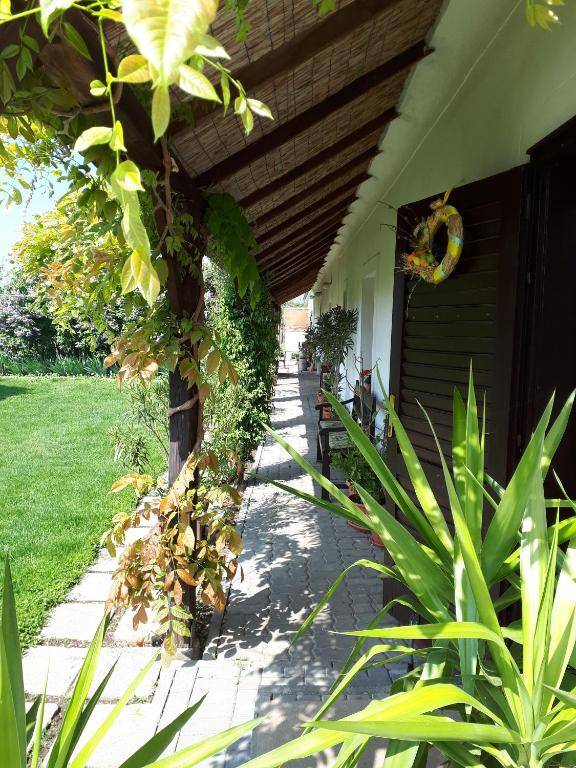 Véndektanya Vendégház