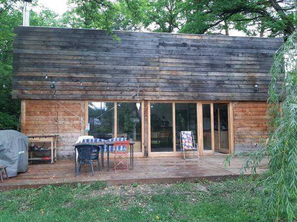 Szentendrei sziget modern faház télen is