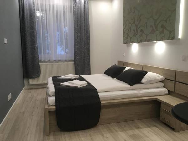 Gutenberg Apartments