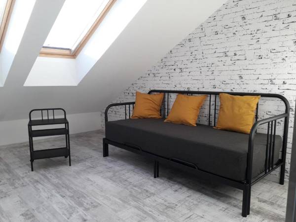 8x8 Tetőtér Apartman