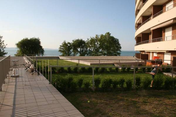 Club218 Wellness Apartments