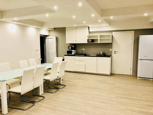 Riviéra Apartmanház