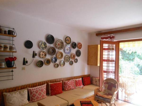 Cozy Family Cottage at the Lake