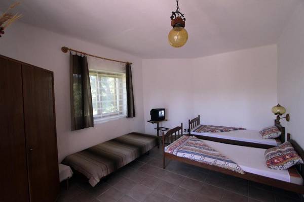 Vöröskő apartmanház