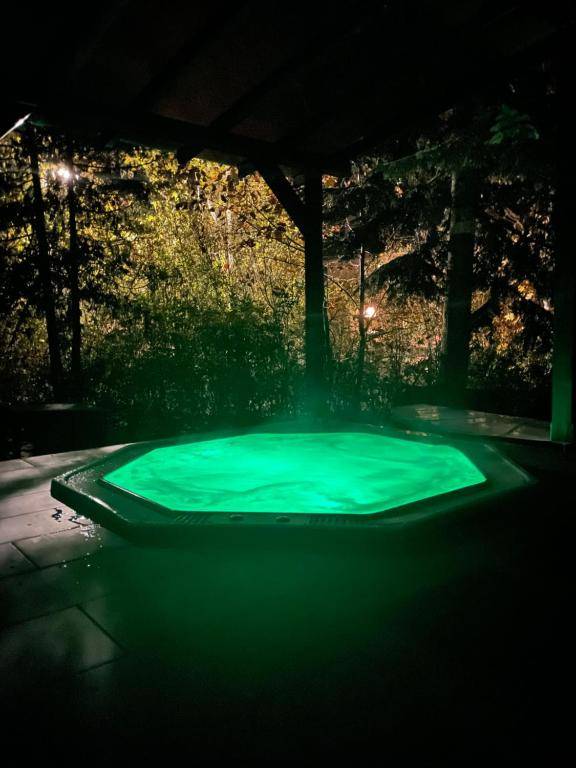 Vadgalamb Apartman & Jacuzzi