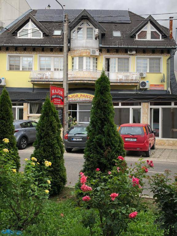 Major Panzió és Étterem