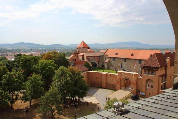 Hotel Adalbert Szent György Ház