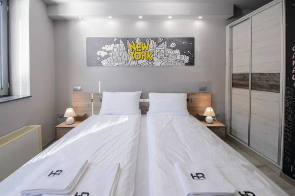 HR Apartmanház