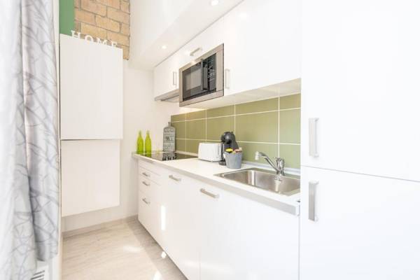 happy home Budapest FOX