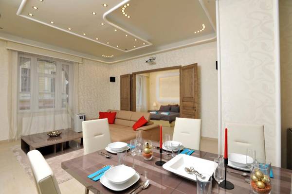 Basilica Grand Luxury in The Historic Center