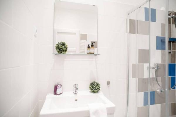 Cute new and modern apartment in the center