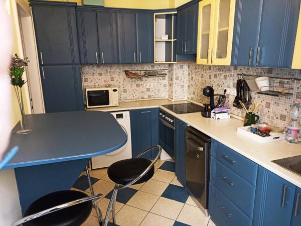 Opera Home Apartment