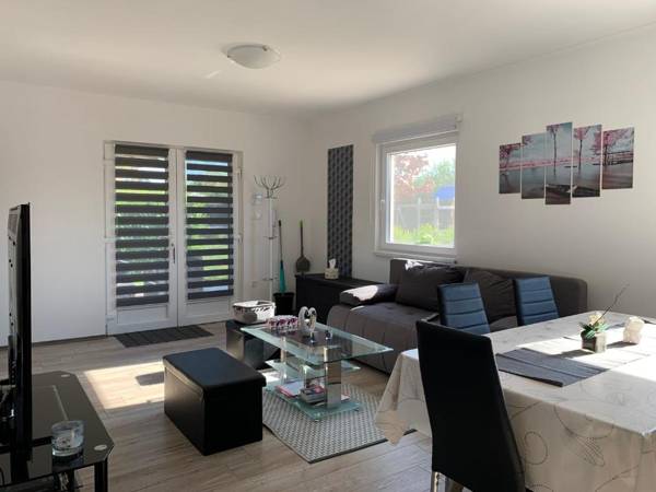 Fullhouse Apartmanház