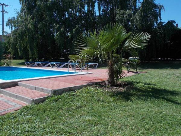 Éden Villa Családi Apartmanház