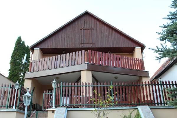 Jászay vendégház Parádsasvár