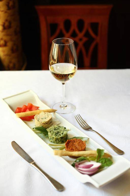 Oroszlános Borhotel