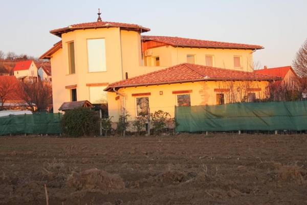 SZÉP KERT VENDÉGHÁZ