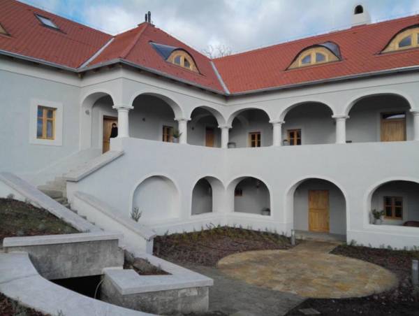 Csodarabbik Útja Fogadó