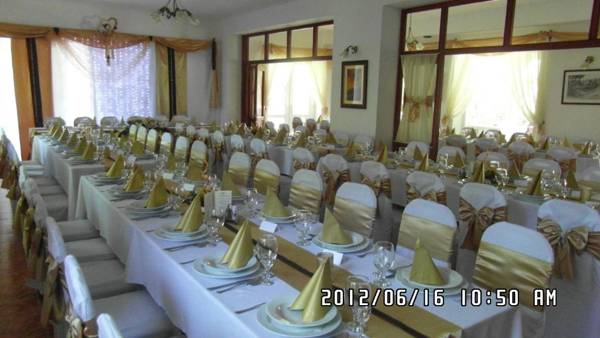 Huszár Panzió és Étterem