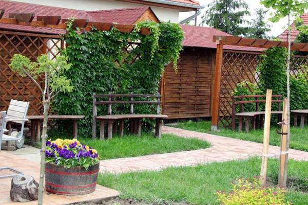 Fogadó a Suttogóhoz