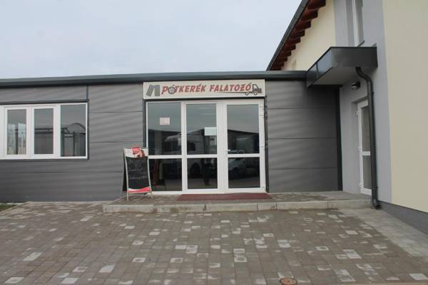 Pótkerék Motel