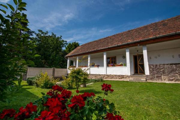 Patakház Nagybörzsöny