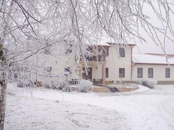 KOMO-SKY PANZIÓ és ÉLMÉNYCENTRUM