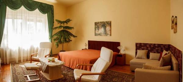 Varázsfészek Vendégház