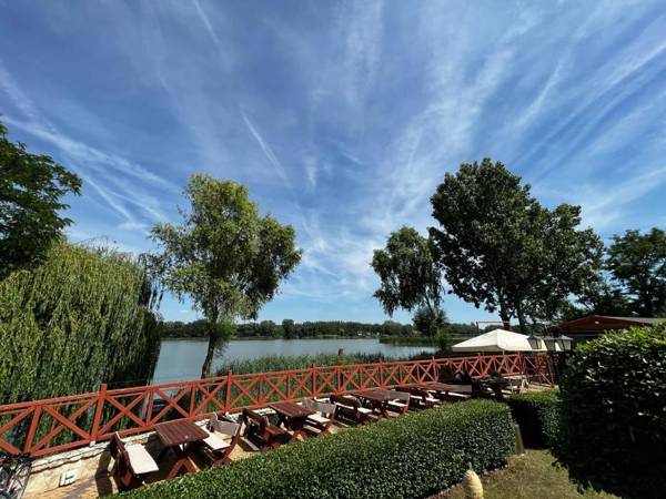 Hotel Mártoni Csárda és Fogadó