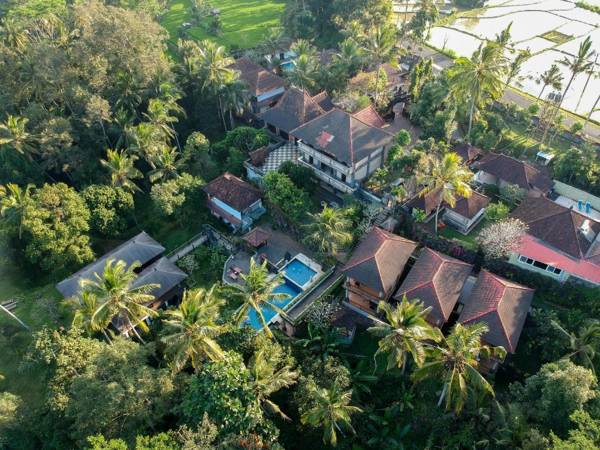 Puri Saron Hotel Madangan - Gianyar