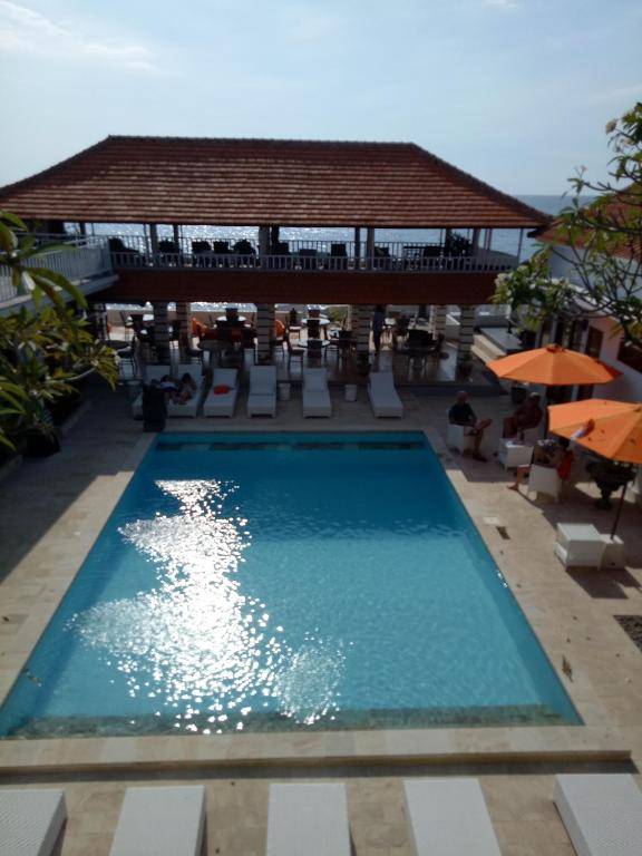 Villa Agung Beach Inn